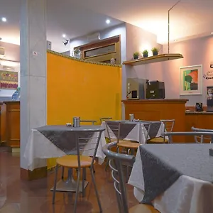 Angelica Hotel